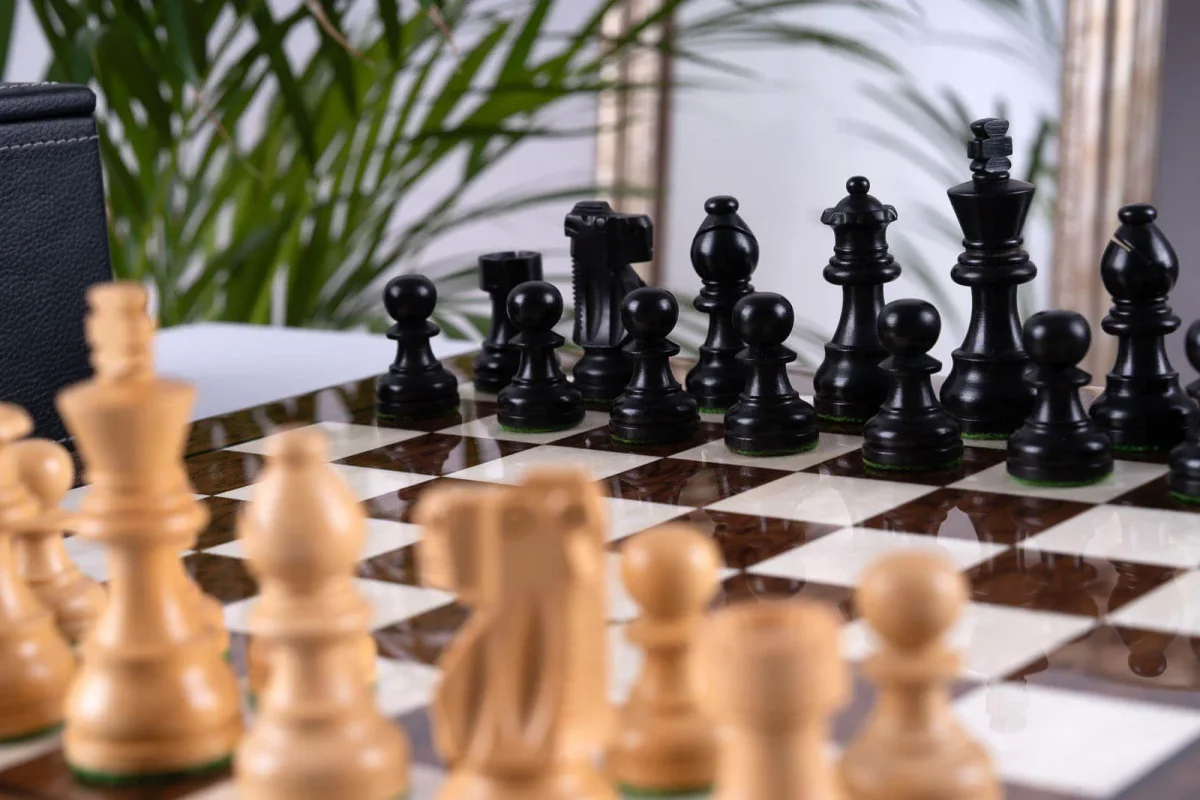 Jeu d'Échecs Hégémonie en Bois de Frêne et Buis – Image 9