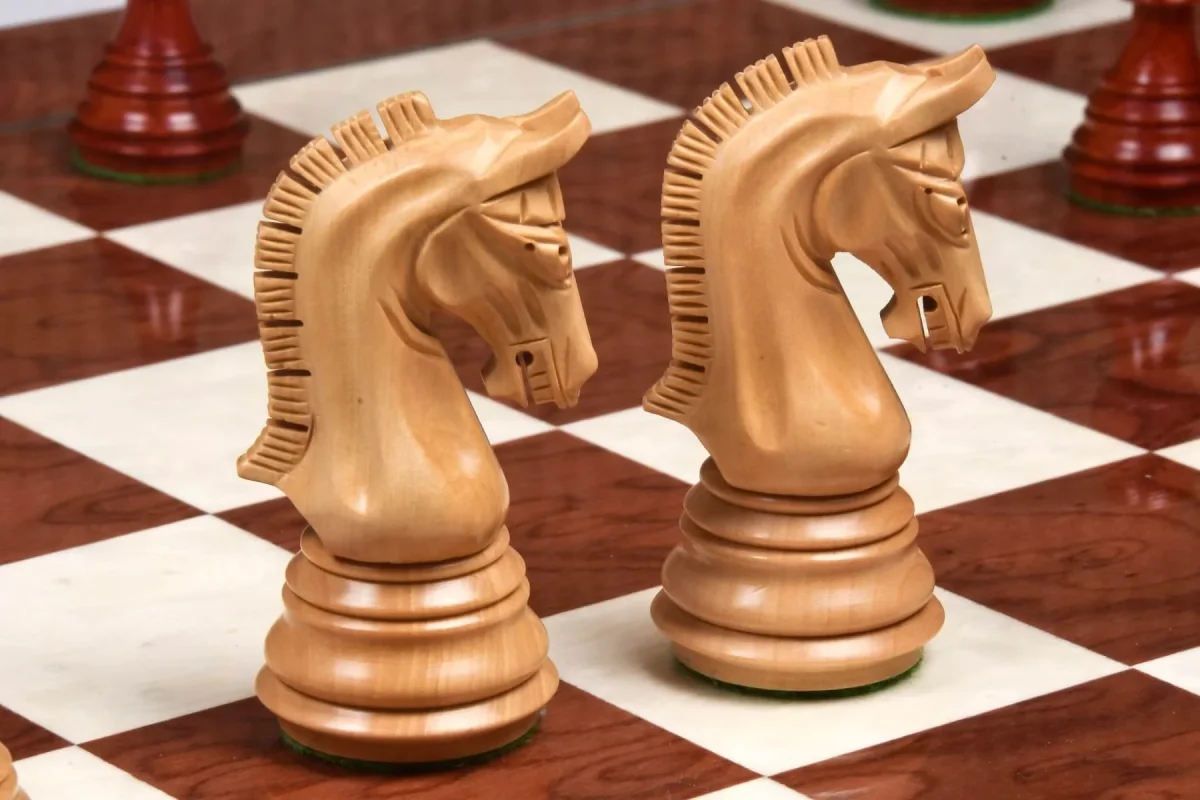 Pièces de Jeu d'Échecs Noble en Bois – Image 6